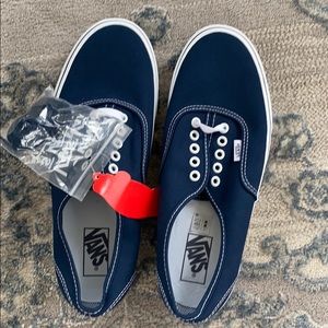 Vans Authentic Skate Shoe - Navy